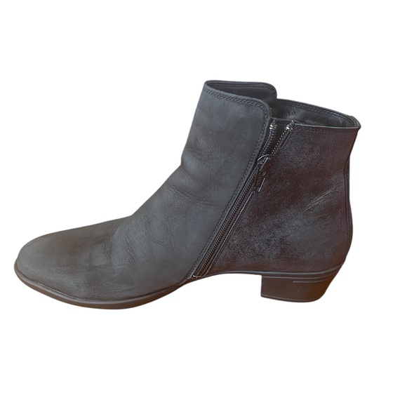 Hartjest City Boot 1720 black suede with side zipper size UK 7, US 9.5 - Picture 6 of 9